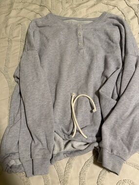 American Eagle Light Gray Soft Knit Henley Pullover